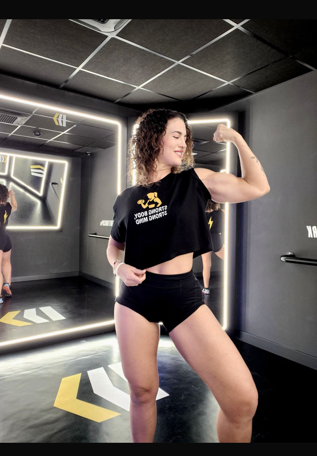 Crop Top "Seguridad Interior"